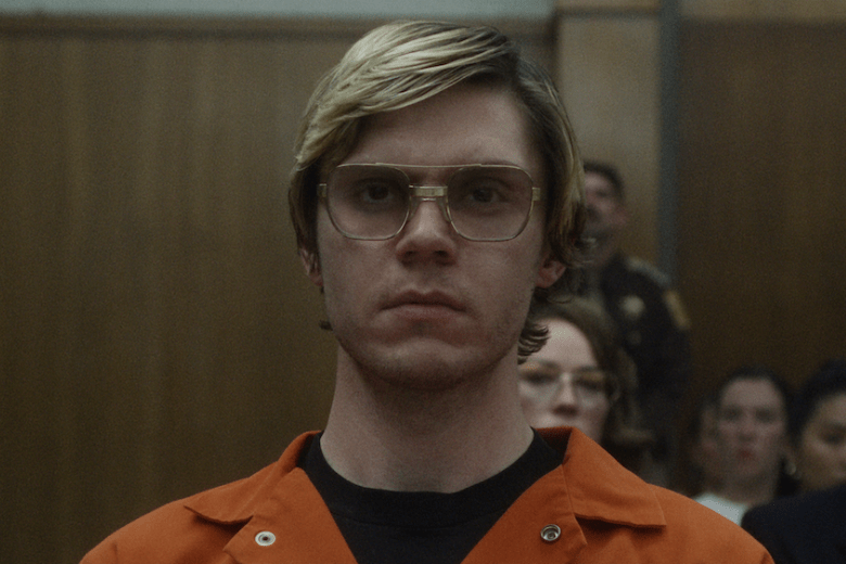 Evan Peters as Jeffrey Dahmer on Netflix