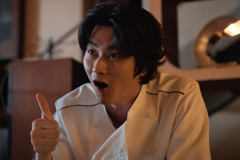 A scene featuring Shutaro Yanagi as Kencho in 'Zom 100: Bucket List of the Dead'